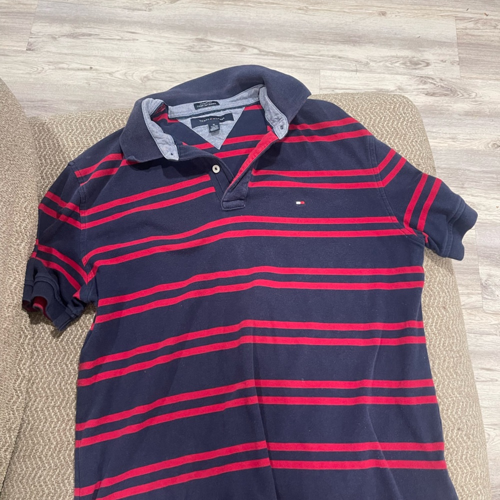 tommy hilfiger polo shirt men medium Dark Blue And Red